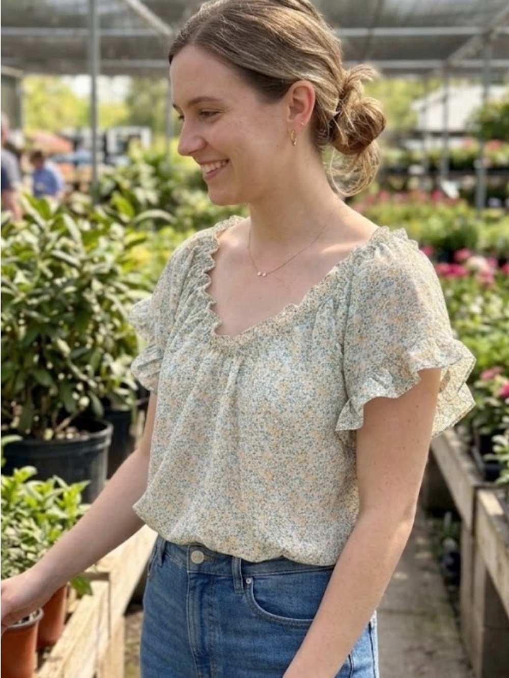 Sienna Sky Cream Floral Ruffle Sleeve Blouse